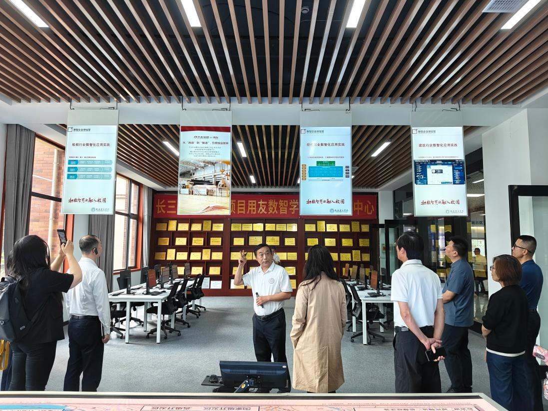 共话产教融合 同探智造新路——智能建造与制造学院赴南通理工学院考察交流